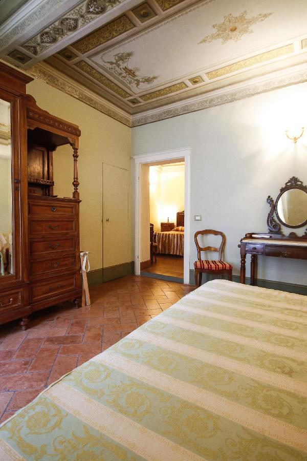 Bed and Breakfast Antica Residenza Cicogna Сиена Экстерьер фото