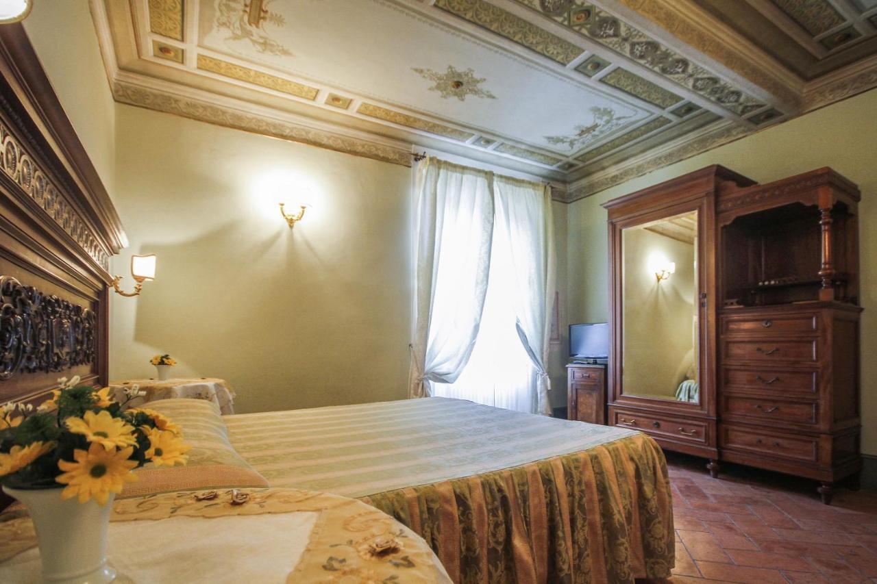 Bed and Breakfast Antica Residenza Cicogna Сиена Экстерьер фото