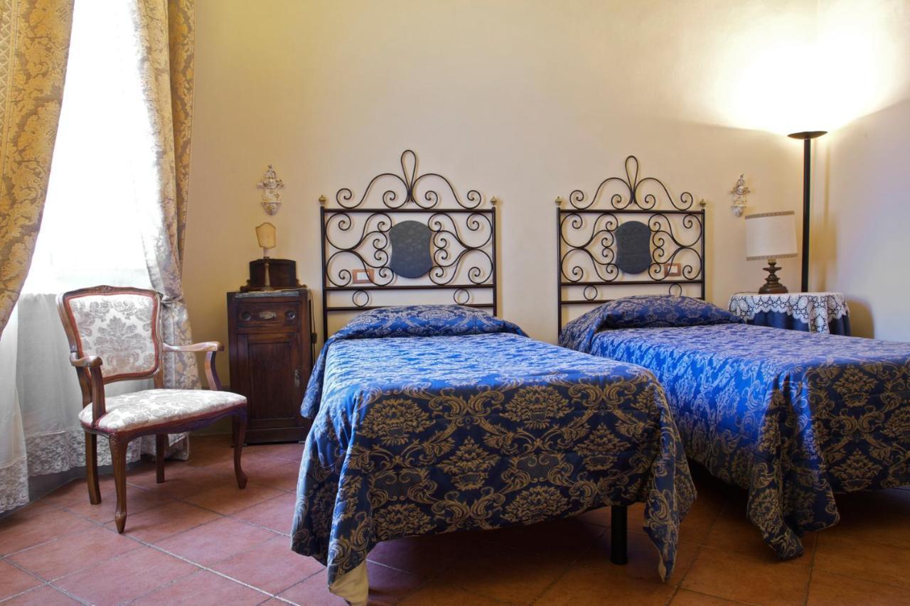 Bed and Breakfast Antica Residenza Cicogna Сиена Экстерьер фото