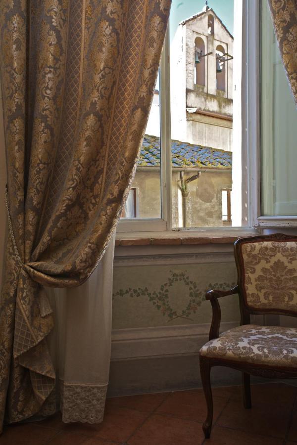 Bed and Breakfast Antica Residenza Cicogna Сиена Экстерьер фото