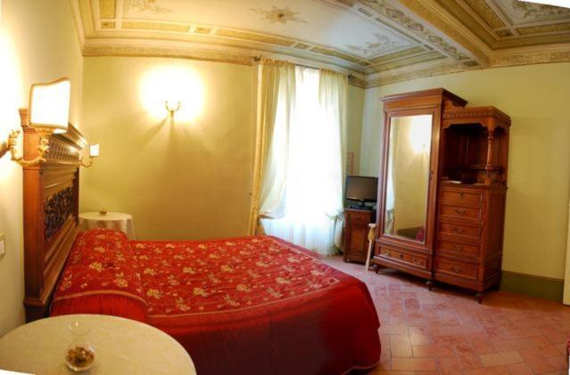 Bed and Breakfast Antica Residenza Cicogna Сиена Экстерьер фото